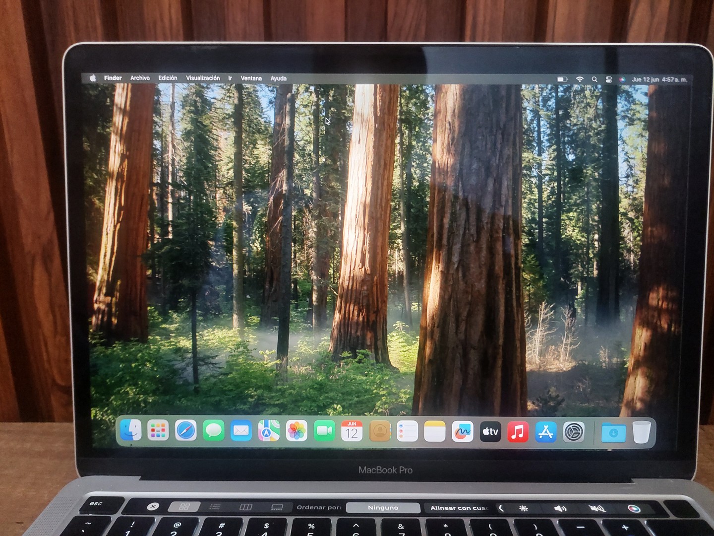 computadoras y laptops - Macbook Pro 2020 impecable 5