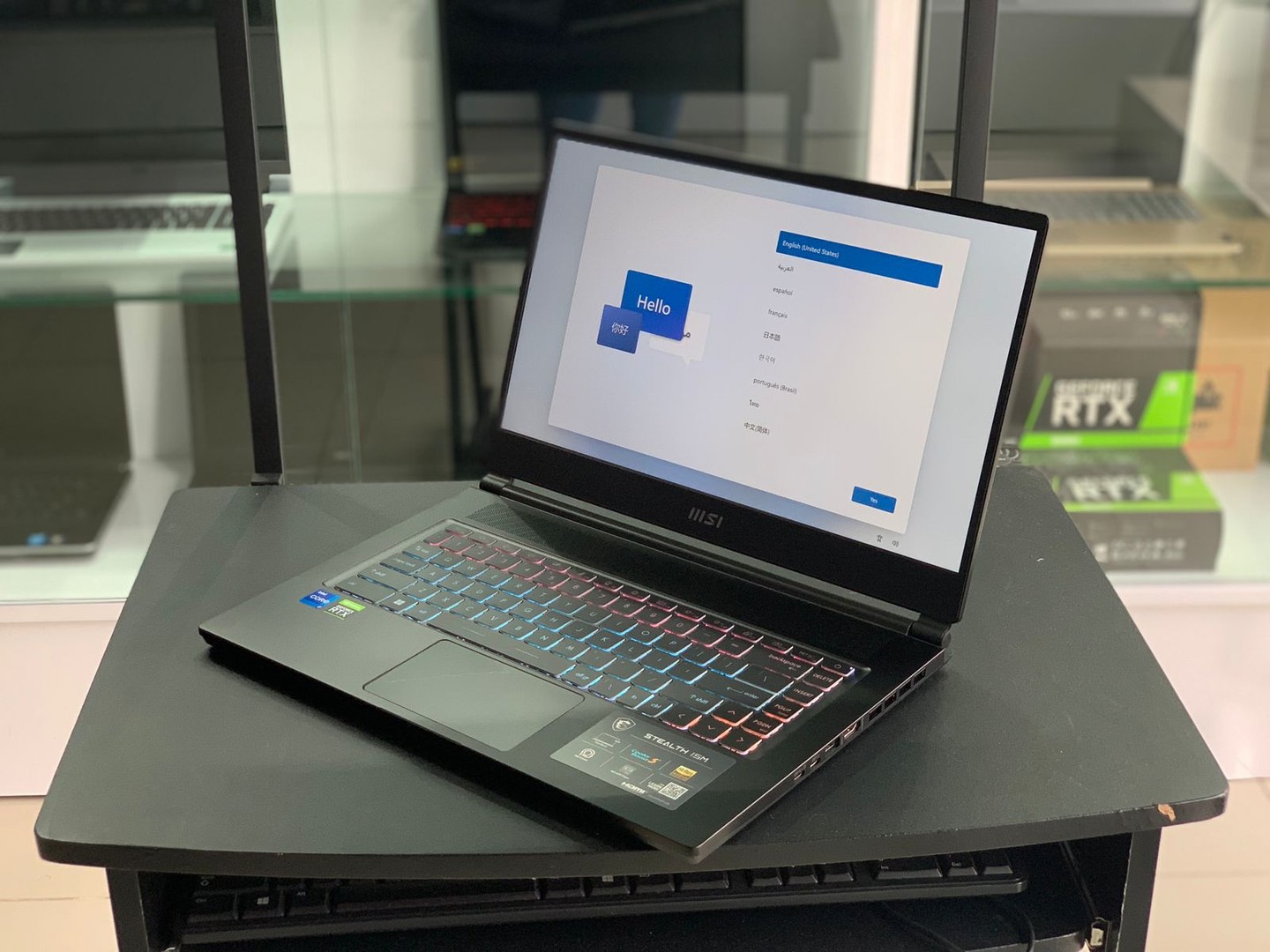 computadoras y laptops - MSI Stealth 15M Gaming Laptop (Core i7 1260P/16GB/RTX 3060/1TB M.2/FHD/144Hz)  1