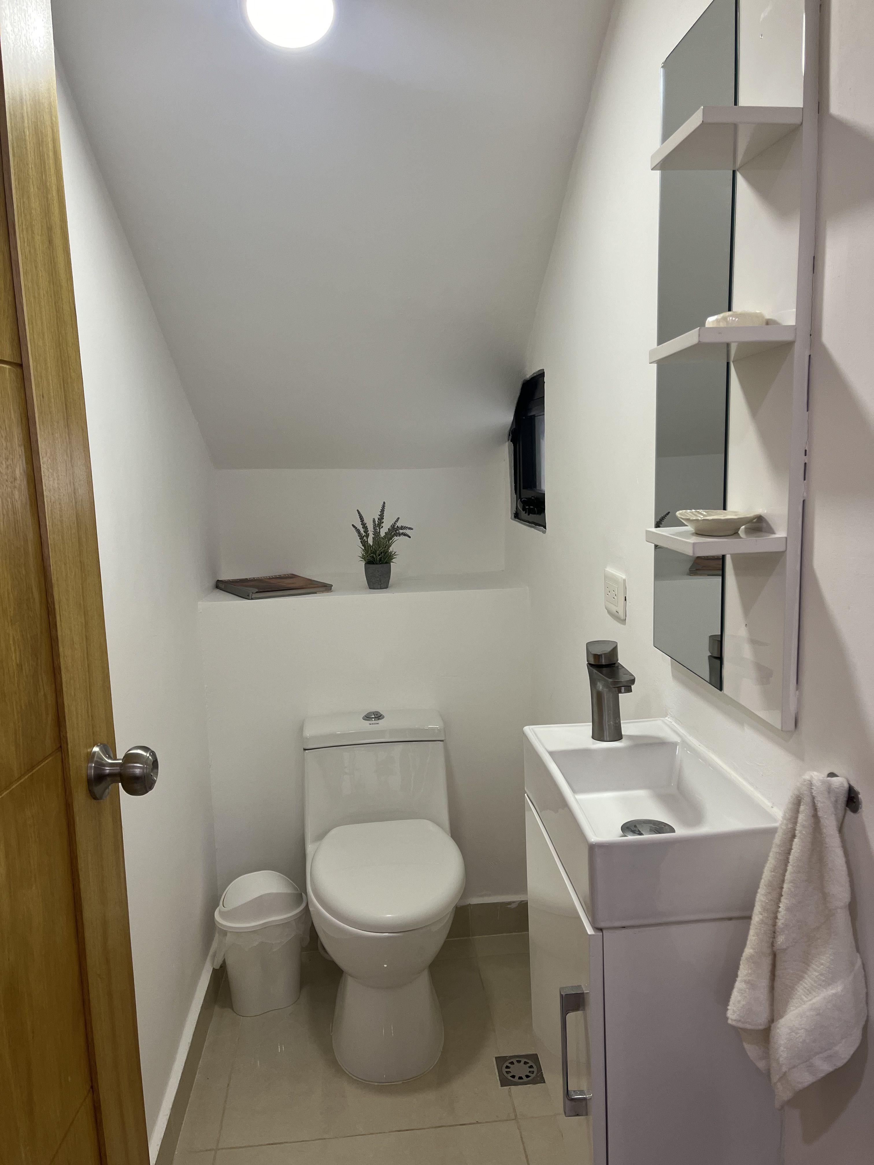 casas - Vendo moderna y cómoda casa en Cuesta Hermosa III 3
