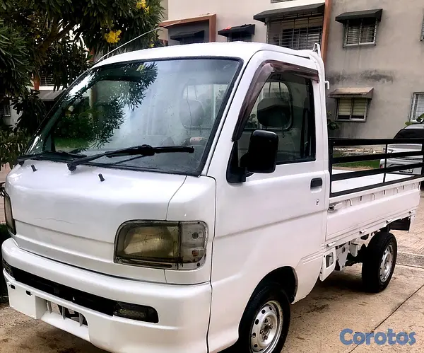 otros vehiculos - PLATANERA DAIHASU 2012 EXCENTE CONDICIONES GASOLINA 1