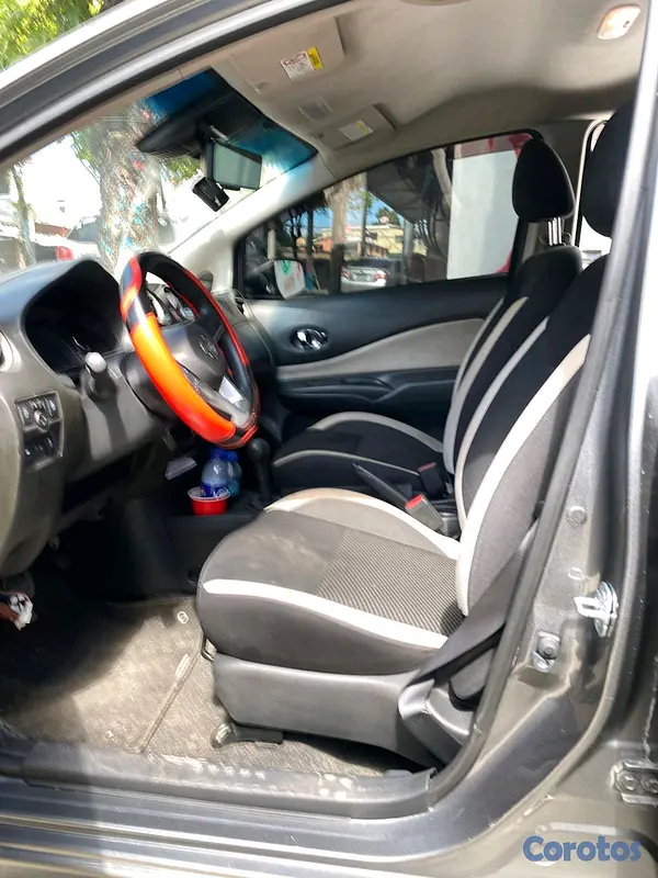 jeepetas y camionetas - Nissan frontier pro x 2024 5