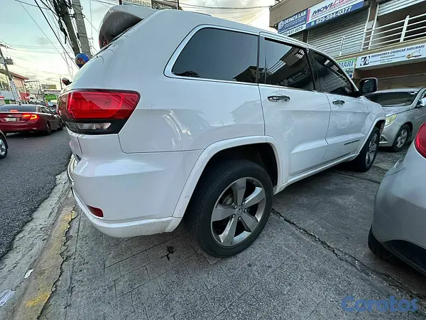 jeepetas y camionetas - jeep grand cherokee overlad 4