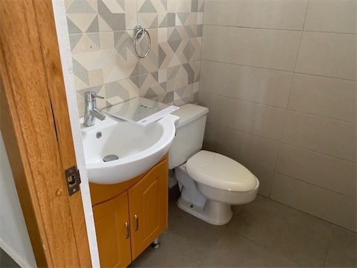 oficinas y locales comerciales - De oportunidad local de 50m en 750 usd 7