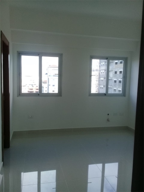 apartamentos - Vendo Apartamento  en Torre Moderna 
Alma Rosa 1era Piso alto Santo Domingo  5