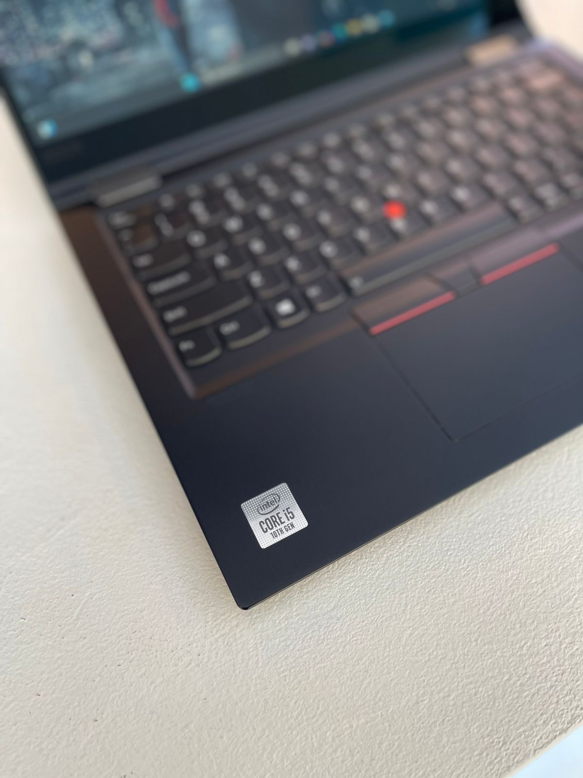 computadoras y laptops - LENOVO YOGA X13 | Intel Core i5 10th Gen. | 8GB RAM | 256GB SSD | 13.3” Touch 2