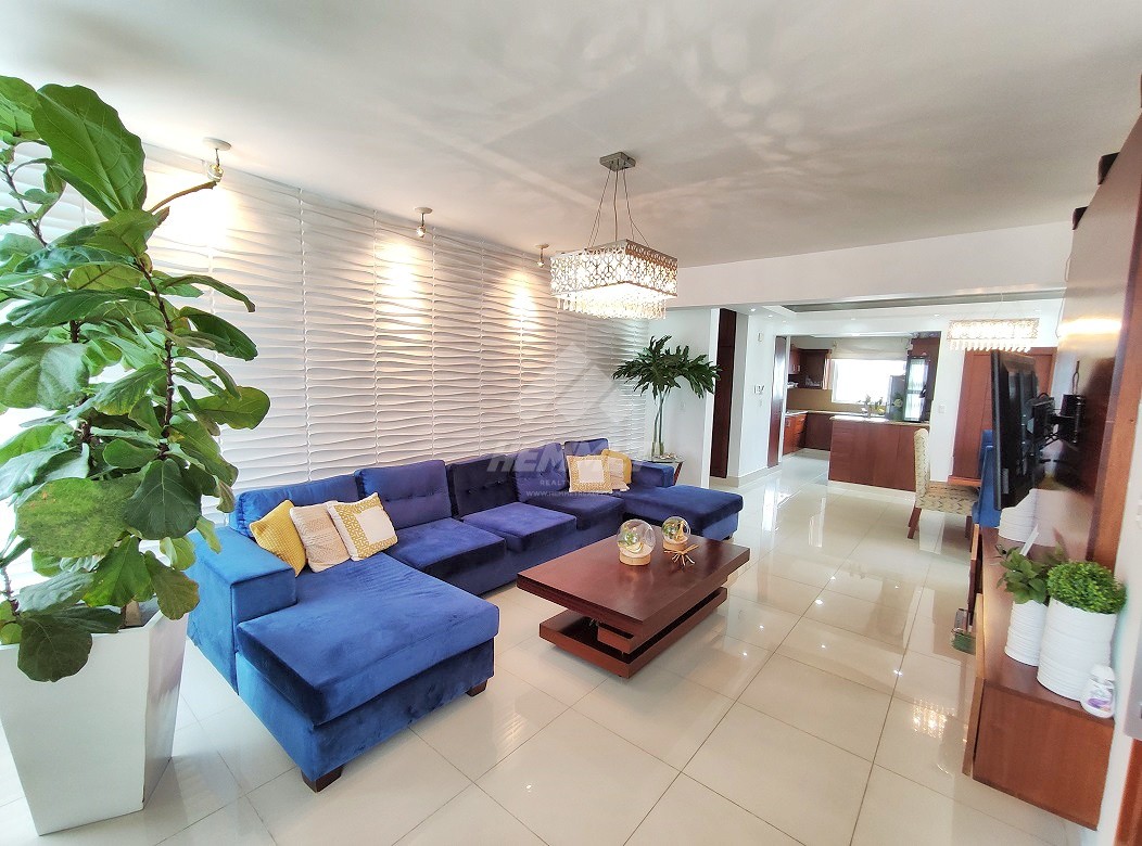 apartamentos - TORRE CON ELEVADOR Y PARQUEOS TECHADOS CERROS GURABO SANTIAGO  6