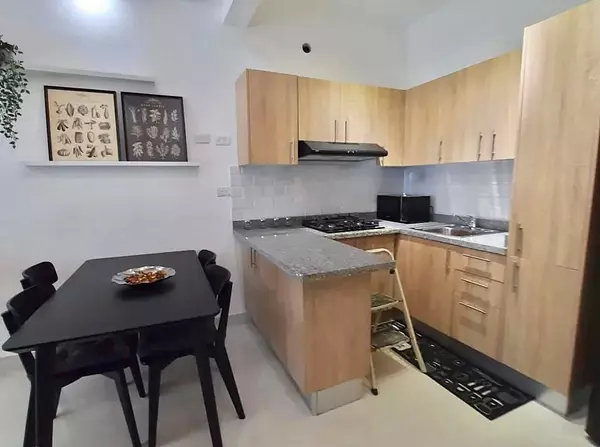 apartamentos - Alquilo apartamento amueblado en Zona Universitari 2
