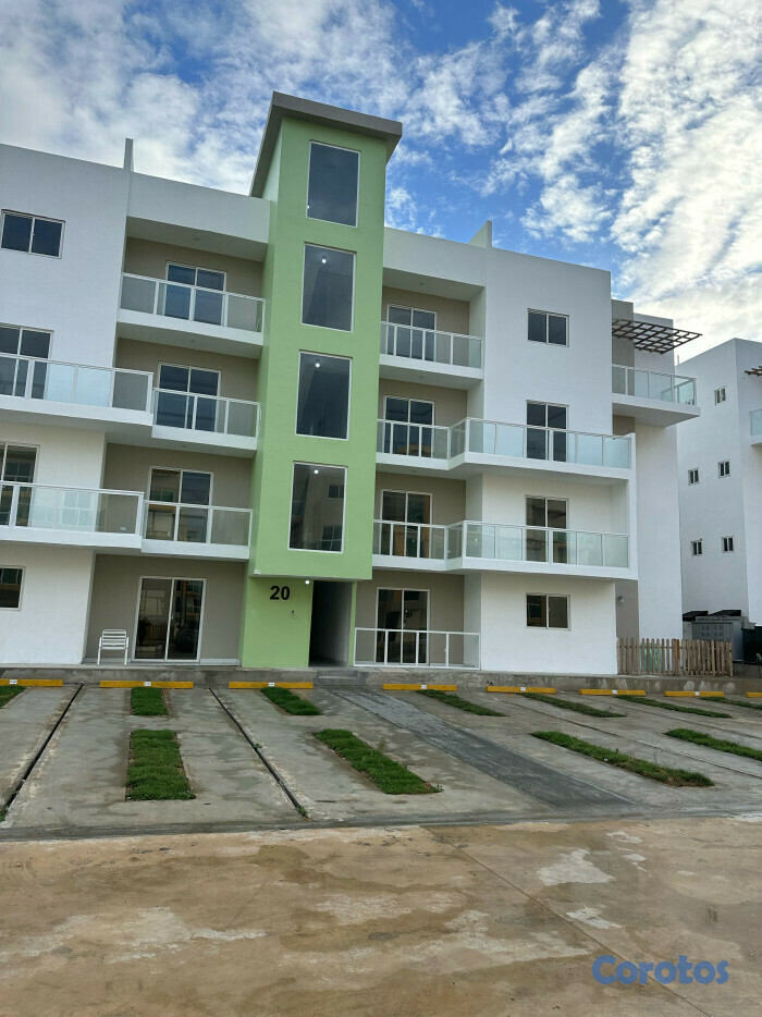 apartamentos - En Venta Apartamento de 3 Habs en San Isidro  1