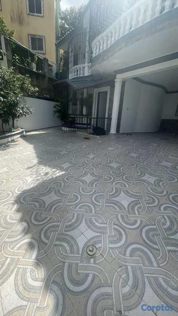 casas -  casa  en residencial Michel Mariel  12