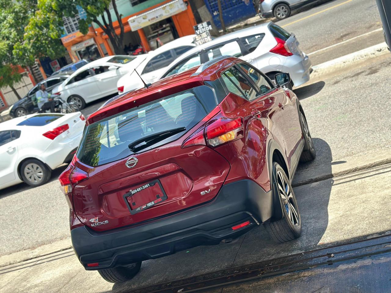 jeepetas y camionetas - 2019 NISSAN KICKS SV AMERICANA CLEAN
