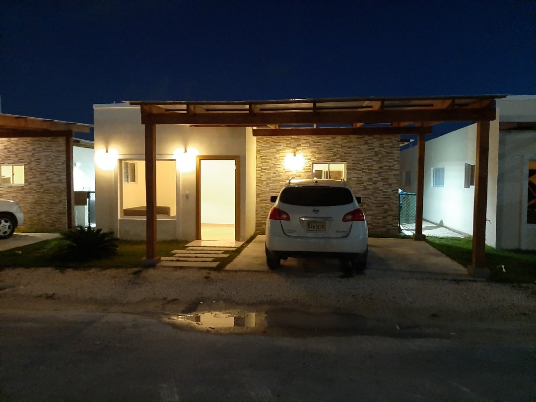 Alquilo Casa Amueblada en Residencial Ciudad del Sol, Verón
