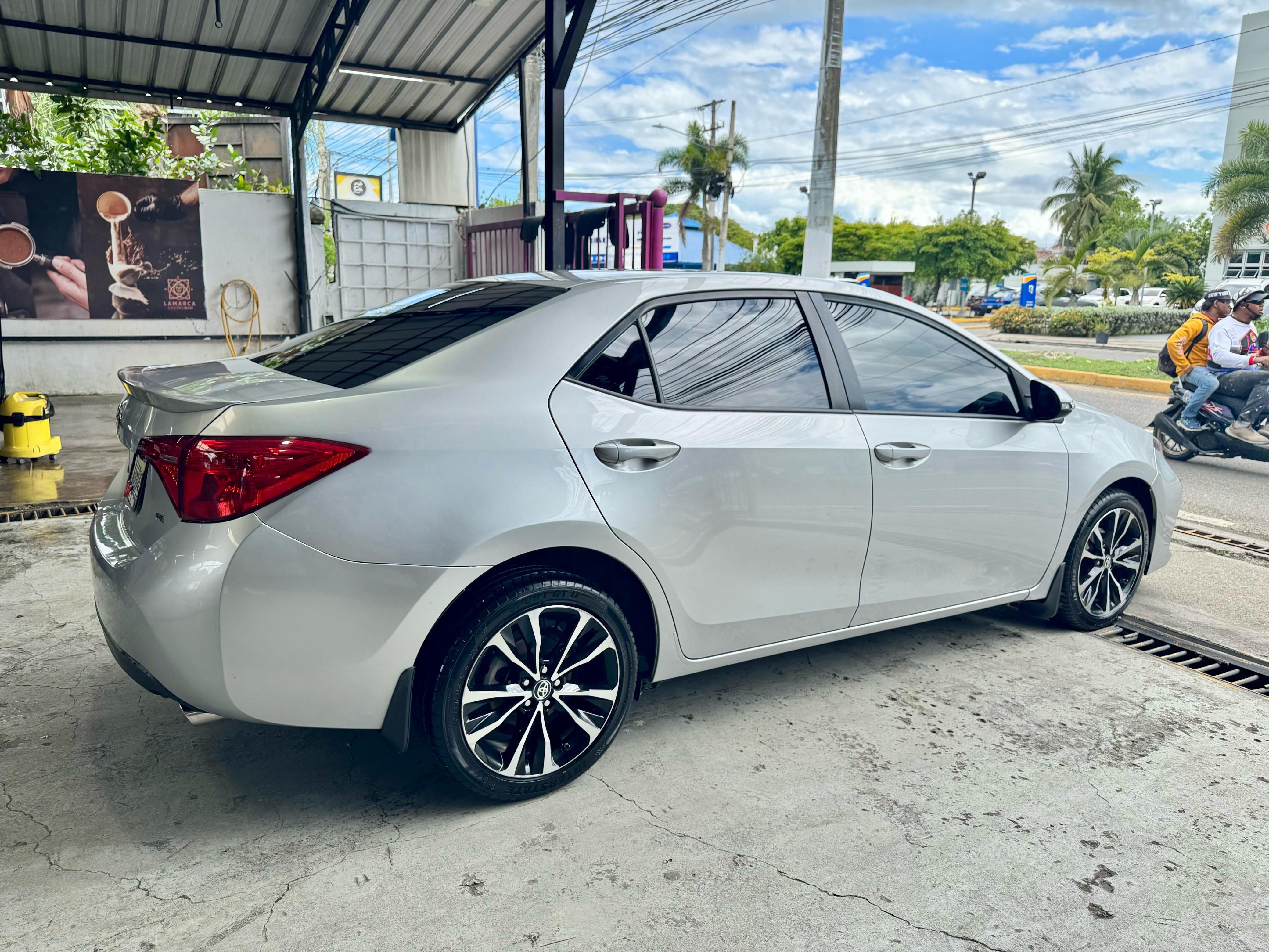 carros - Toyota corolla se 2019 3