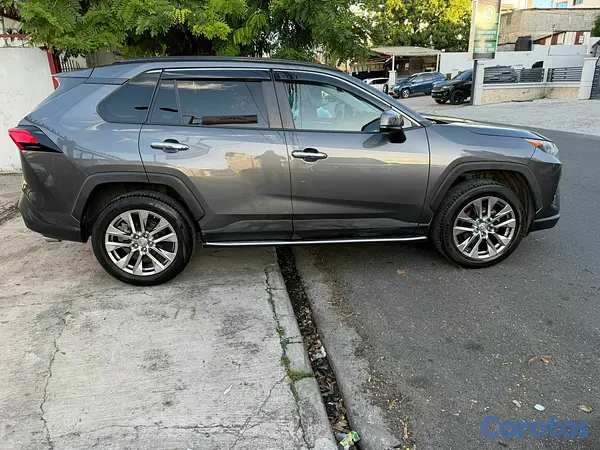 jeepetas y camionetas - toyota rav4 2021 9