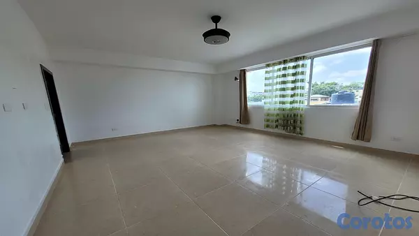 apartamentos - Apartamento en venta en el Sector El Condado, de 3 habitaciones 8