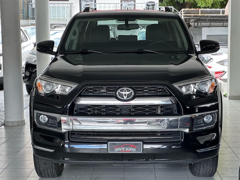 jeepetas y camionetas - Toyota 4runners 2019 Limited 4x4 1