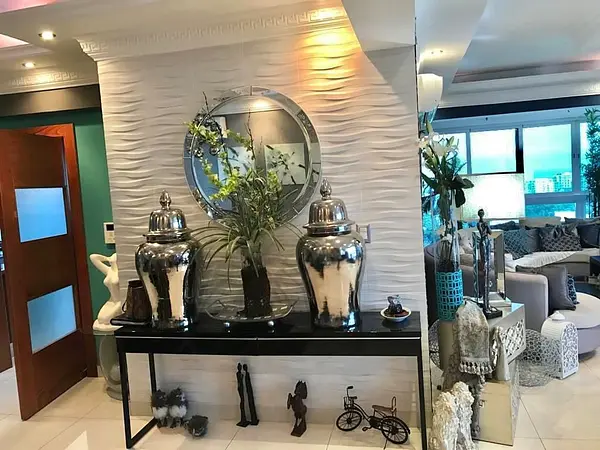 apartamentos - Apartamento en Venta
LA ESPERILLA 
USD 750,000.00
Mantenimiento: RD$15,000.00

 5