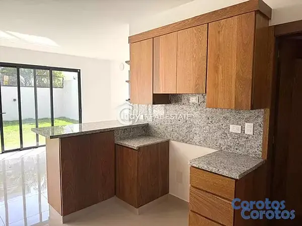 casas - Casa Moderna en Venta | 2 Niveles | Santiago RD 3