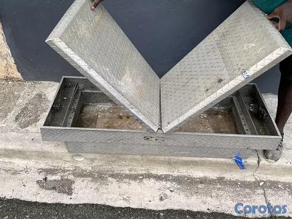 repuestos - Caja de Herramientas para camioneta  2