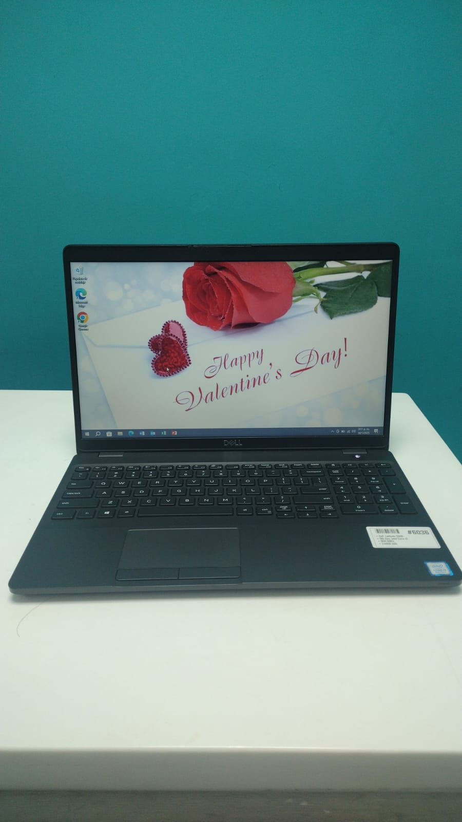 computadoras y laptops - Laptop, Dell Latitude 5500 / 8th Gen, Intel Core i