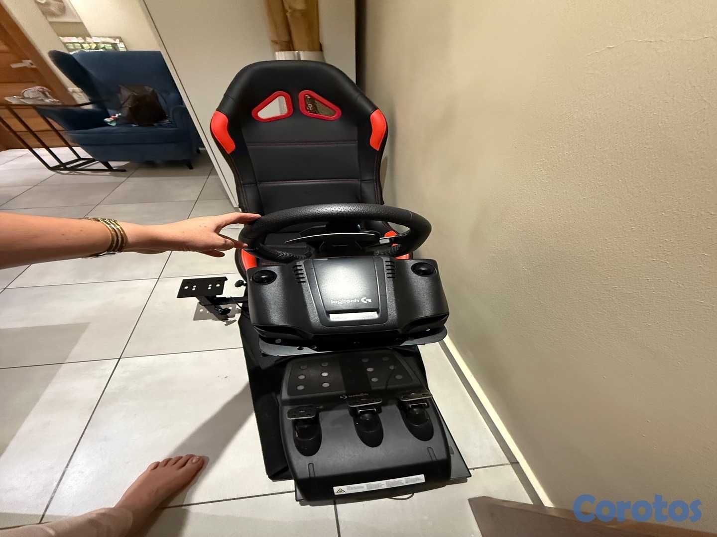 muebles y colchones - Vendo silla para jugar videojuegos juegos con guía para manejar 4