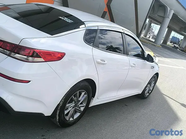 carros - Kia k5 5