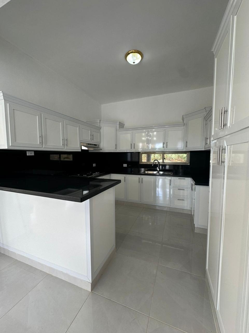 casas - CASA EN VENTA EN RESIDENCIAL CERRADO EN LA VEGA. 8