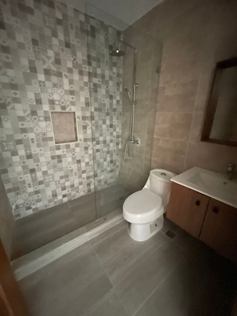 penthouses - Se vende apartamento tipo PH en Bella Vista 9
