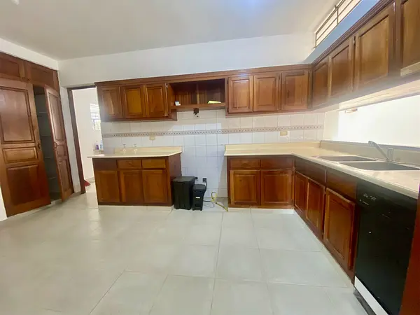 apartamentos - Clásico apartamento de venta en La Esmeralda  5