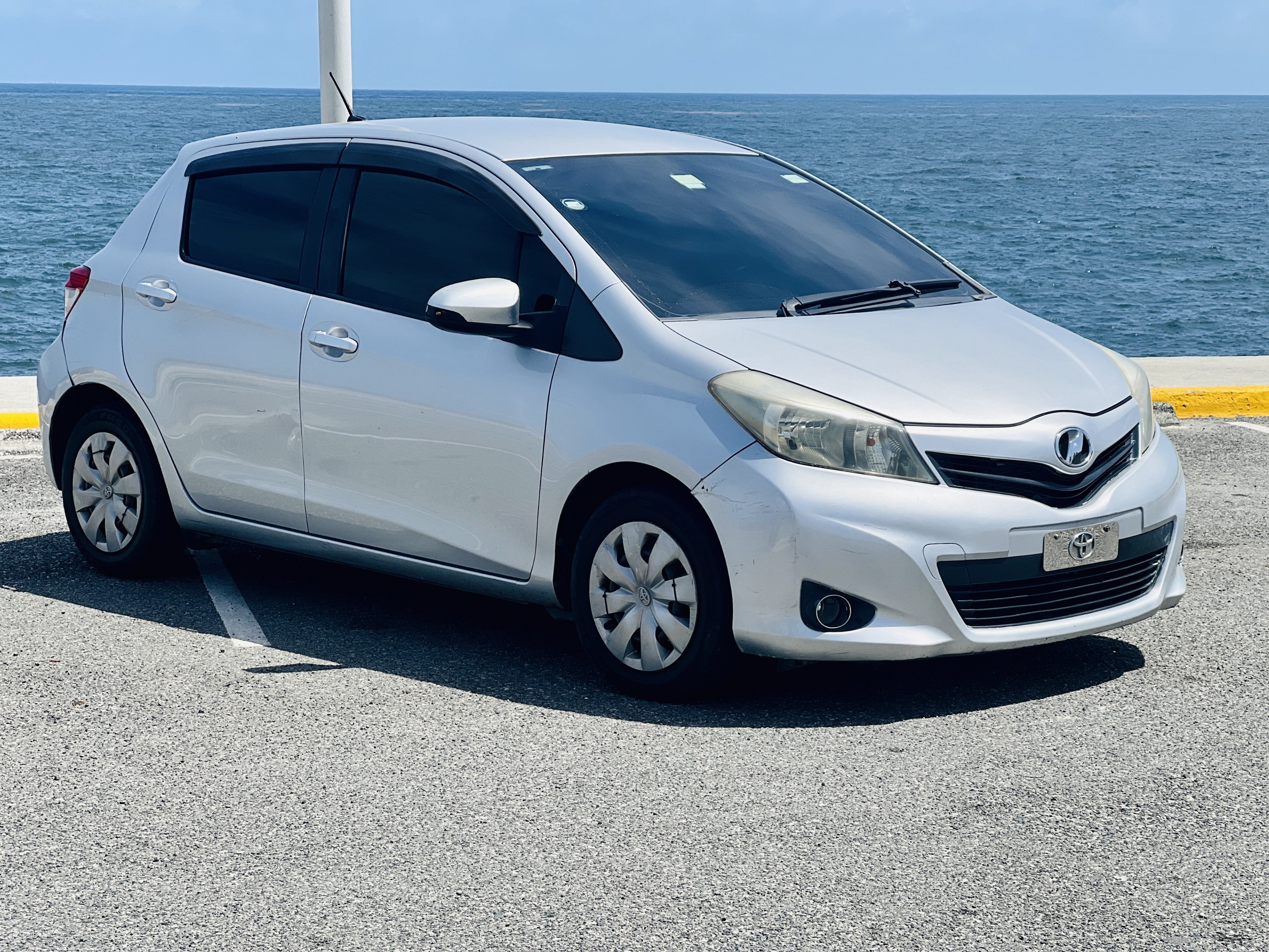 carros - Toyota Vitz 2011 en venta de oportunidad, 4 cilindros 5