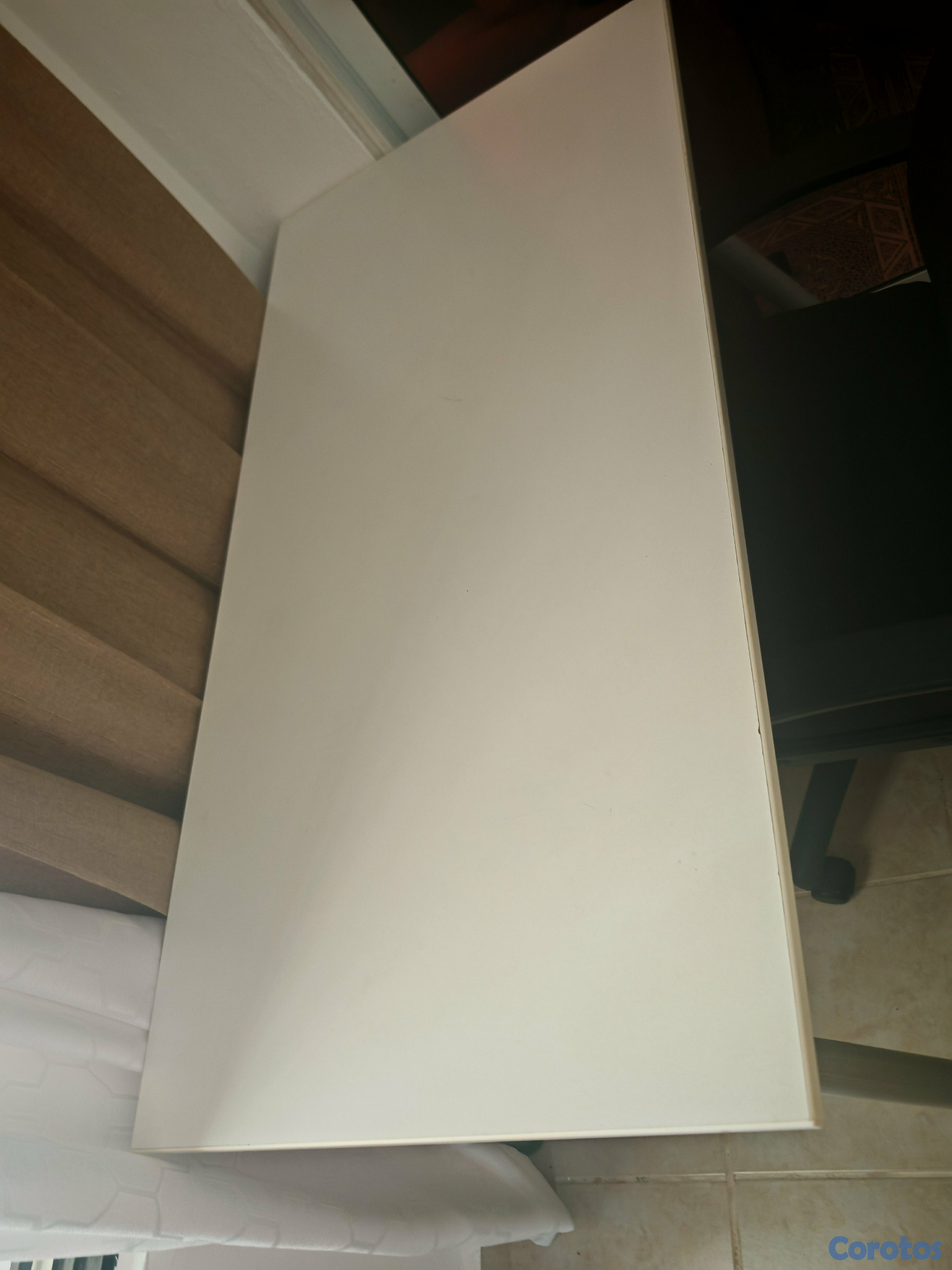 muebles y colchones - Mesa Escritorio y Sillón Giratorio  2