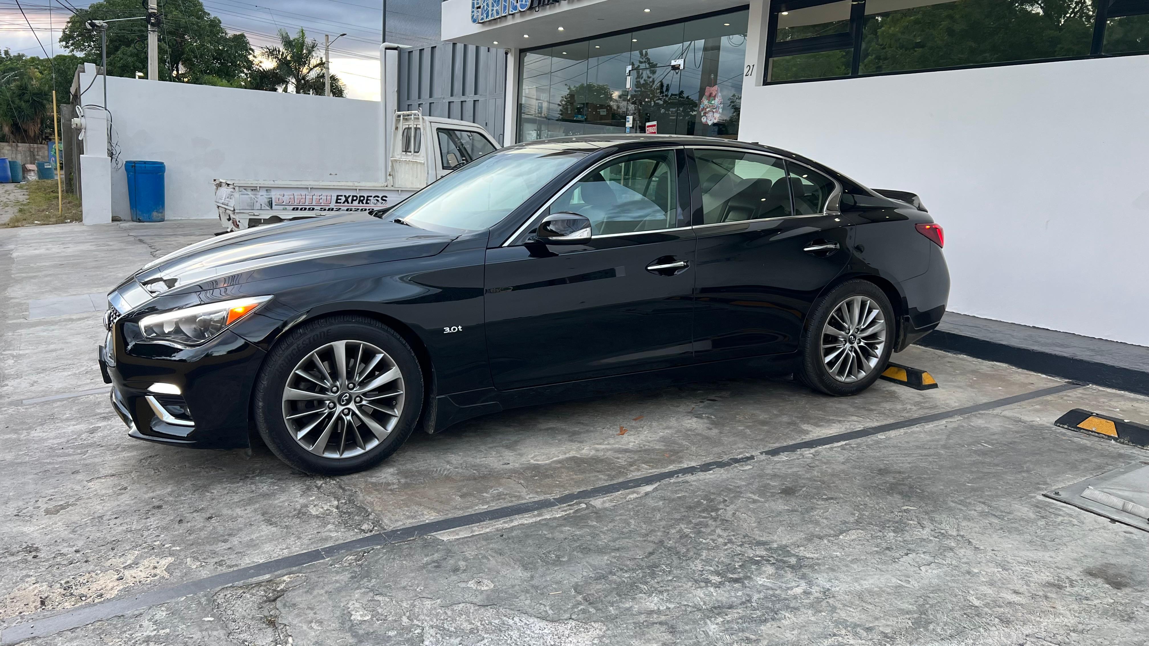 carros - Infiniti Q50 2018  2