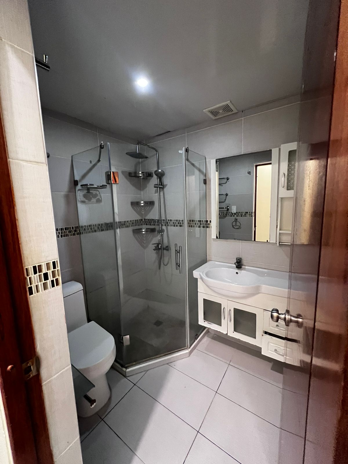 apartamentos - Vendo apartamento en Bella Vista Norte 8