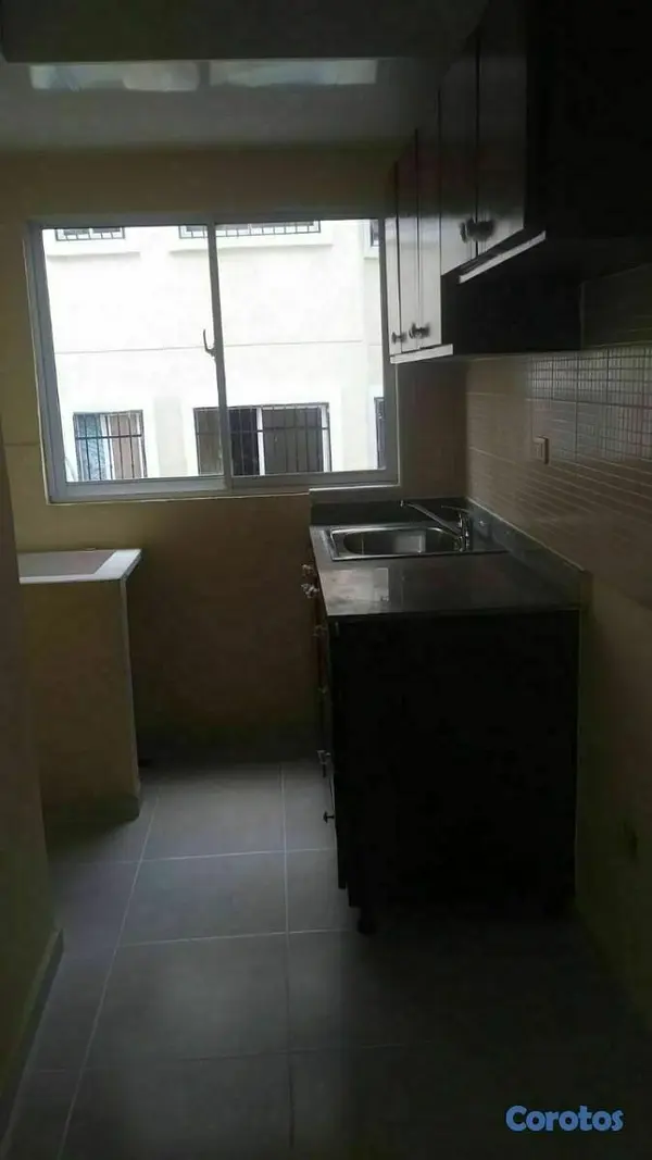 apartamentos - 4to nivel en Res.Juan Rafael, santo domingo norte 7