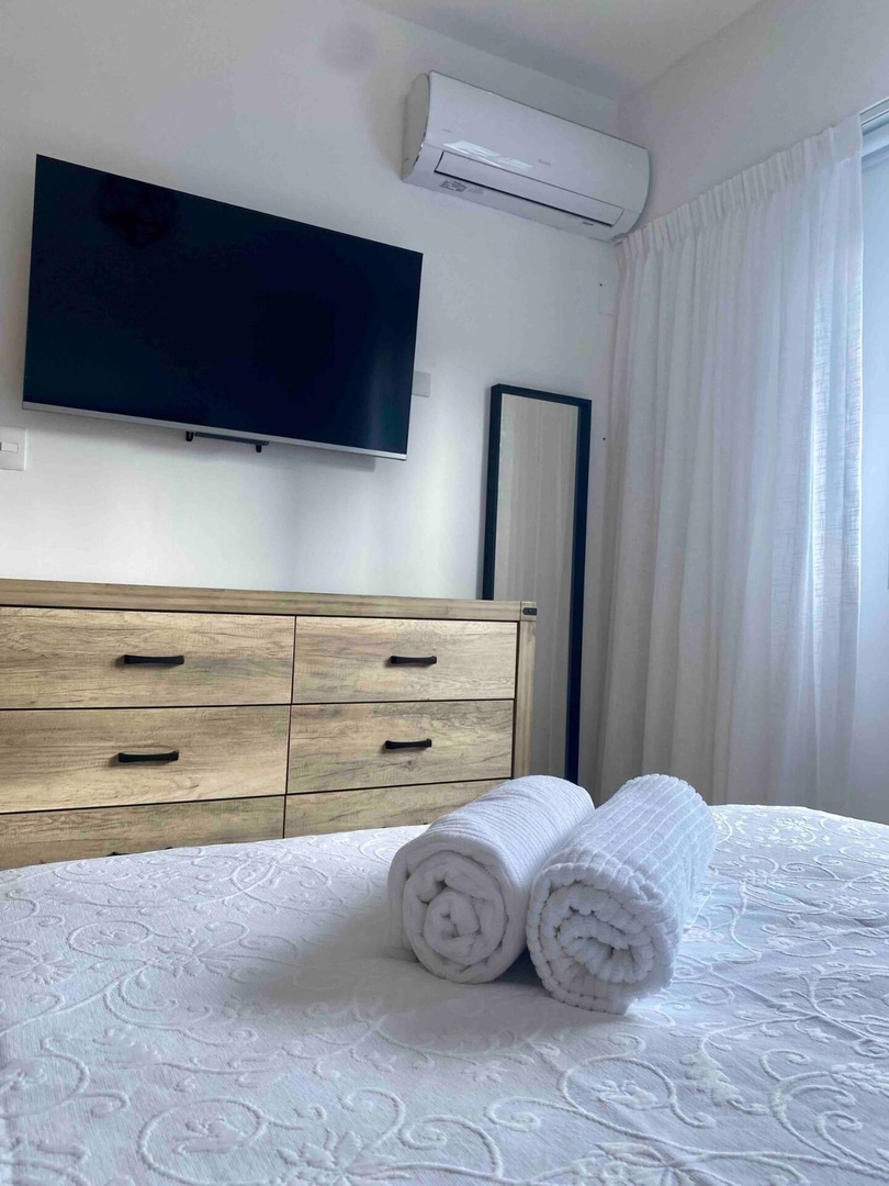 apartamentos - En Mirador Norte, alquilo apartamento precioso,en torre, nuevo para estrenar

 7
