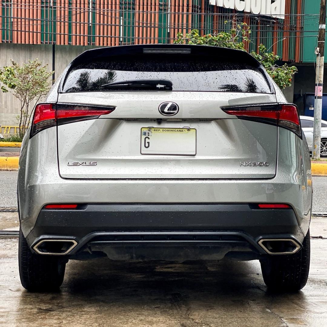 jeepetas y camionetas - Lexus NX300 4WD 2019 FINANCIAMIENTO DISPONIBLE 9