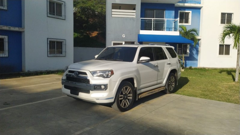 jeepetas y camionetas - Toyota 4runner limited 2016