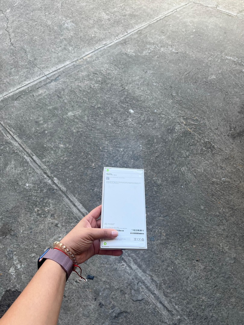 celulares y tabletas - iPhone 15 PLUS E-SIM 128GB BLACK SELLADO FACTORY CLEAN  1