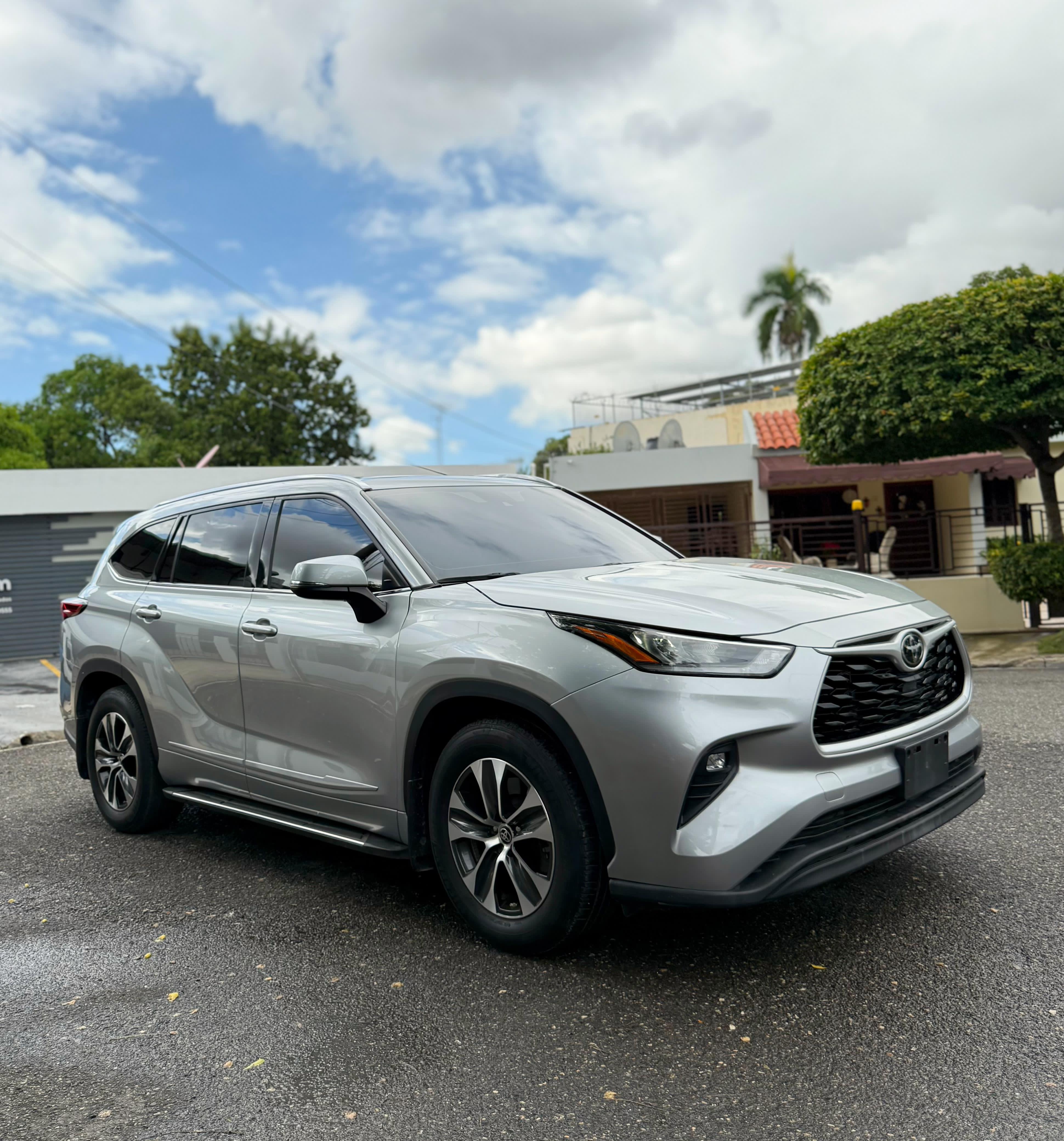 jeepetas y camionetas - Toyota higlander xle 2020 2