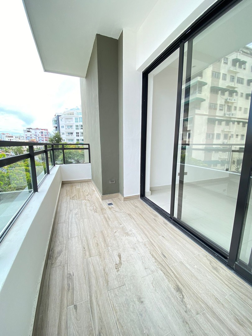 apartamentos - ‼Alquilo apartamento NUEVO en MIRADOR NORTE ‼

145 metros 
3  habitaciones.
3.5  4