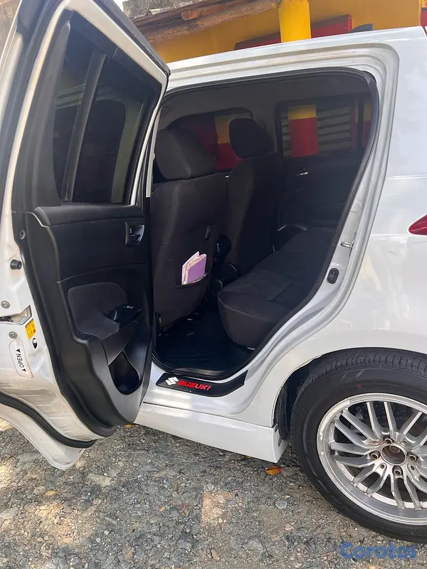 carros - venta de vehículos Suzuki Swift 
en buen estado. 6
