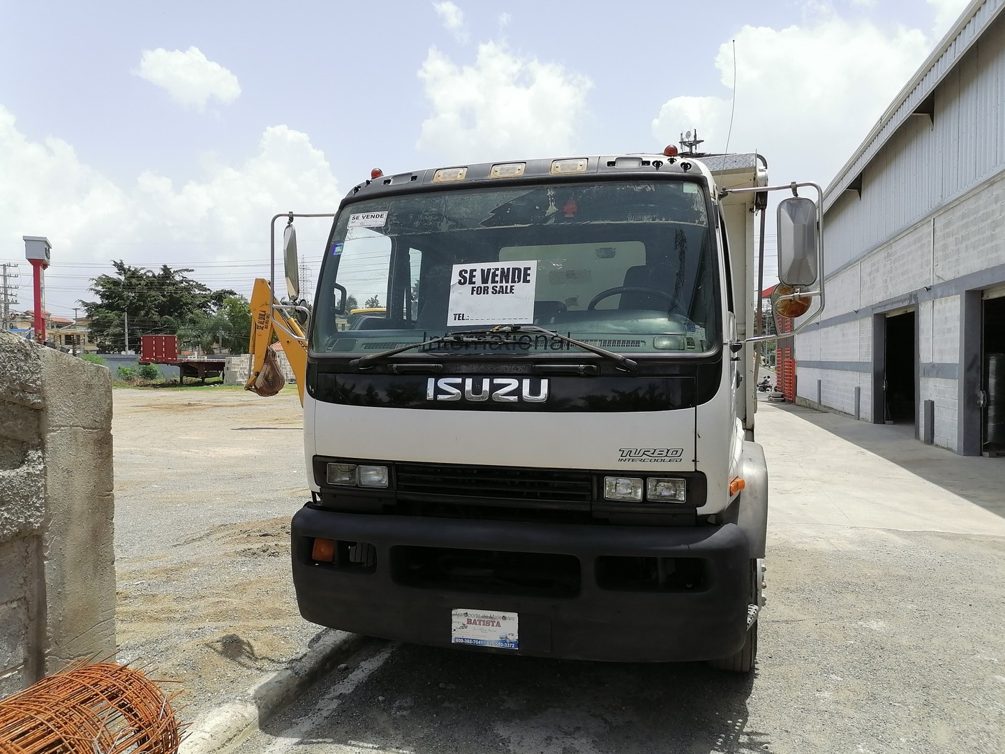 camiones y vehiculos pesados - CAMION VOLTEO IZUZU MODELO FTR
