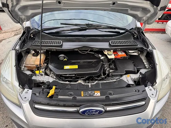 jeepetas y camionetas - Ford Escape SE 2014 6