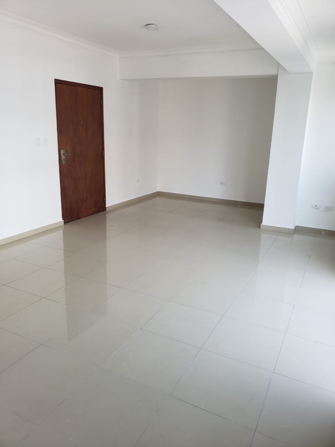 apartamentos - COMODO APARTAMENTO CON EXCELENTE UBICACIÓN EN MIRADOR NORTE 2