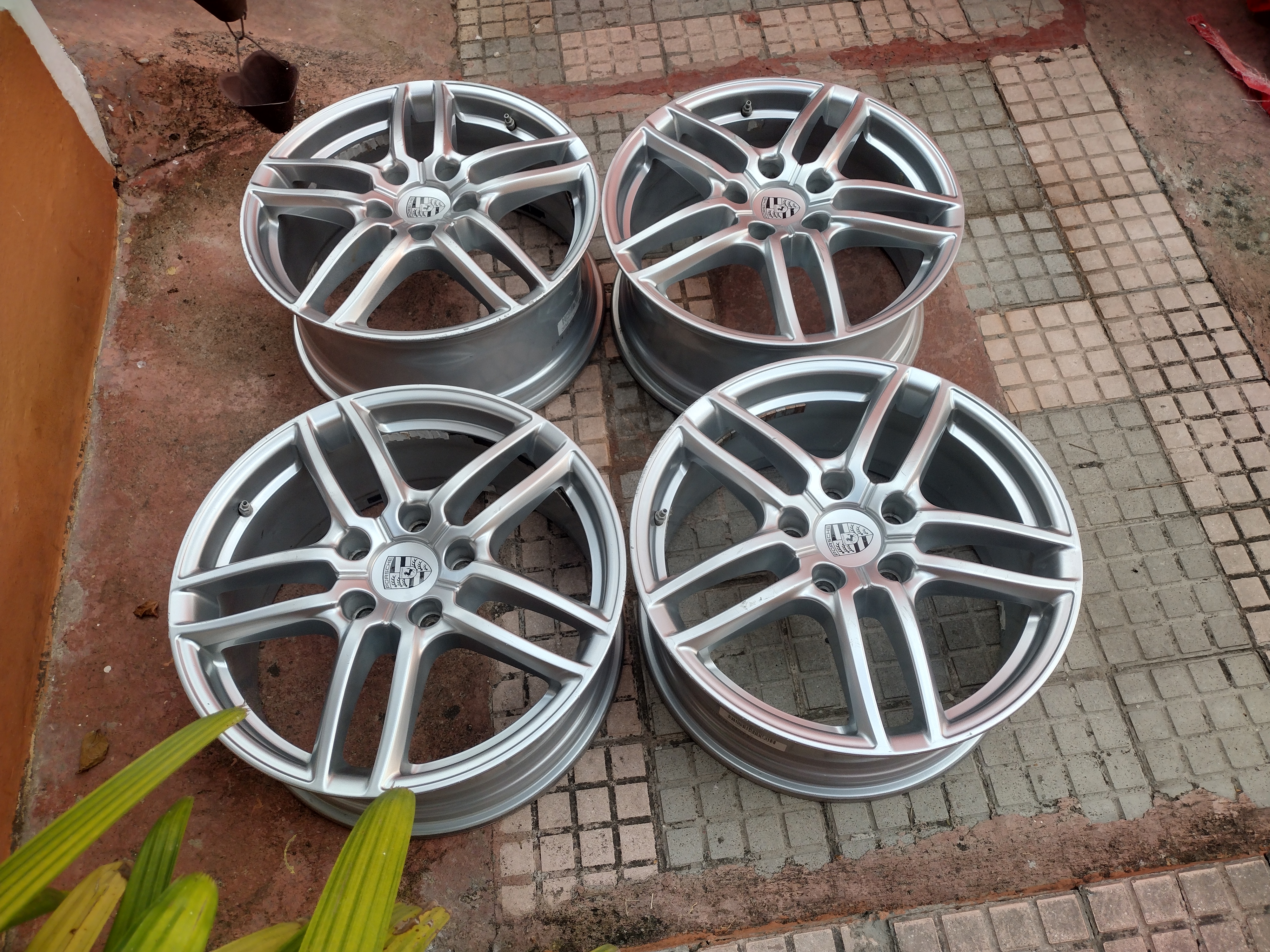 accesorios para vehiculos - Porsche Turbo originales  6