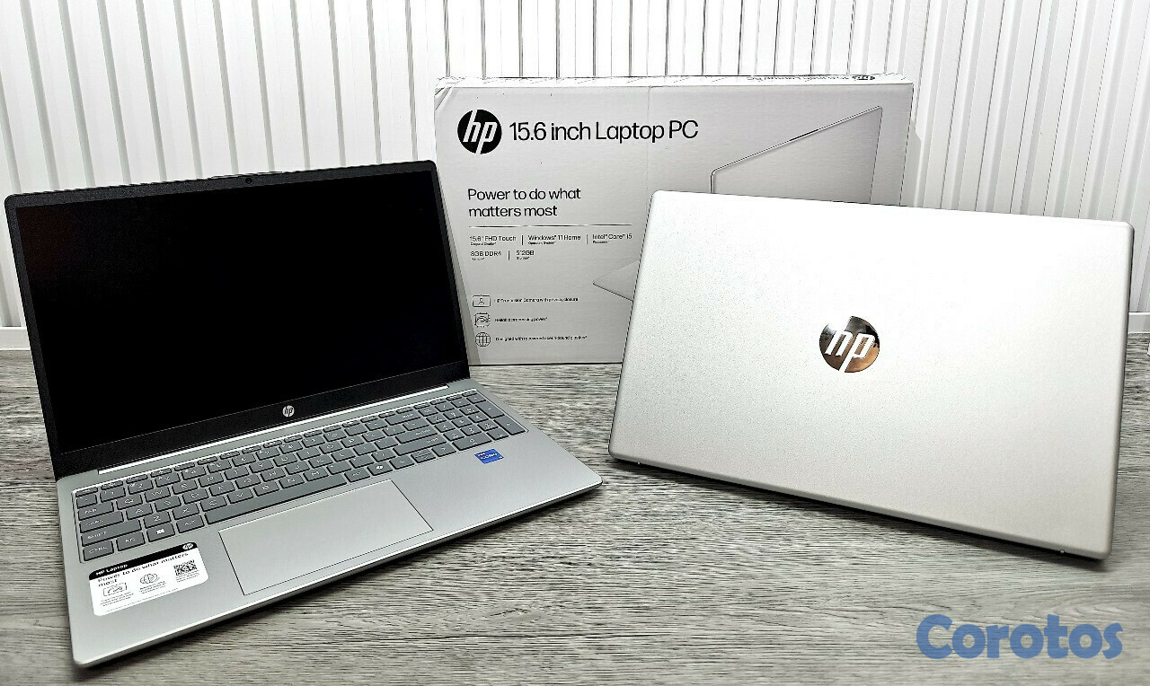 computadoras y laptops - LAPTOPS HP 15-FD0150WM 512GB NUEVA DE CAJA 