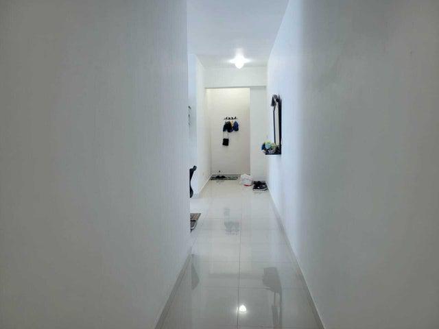 apartamentos - Venta de apartamento de 2 habitaciones en bella vista 4