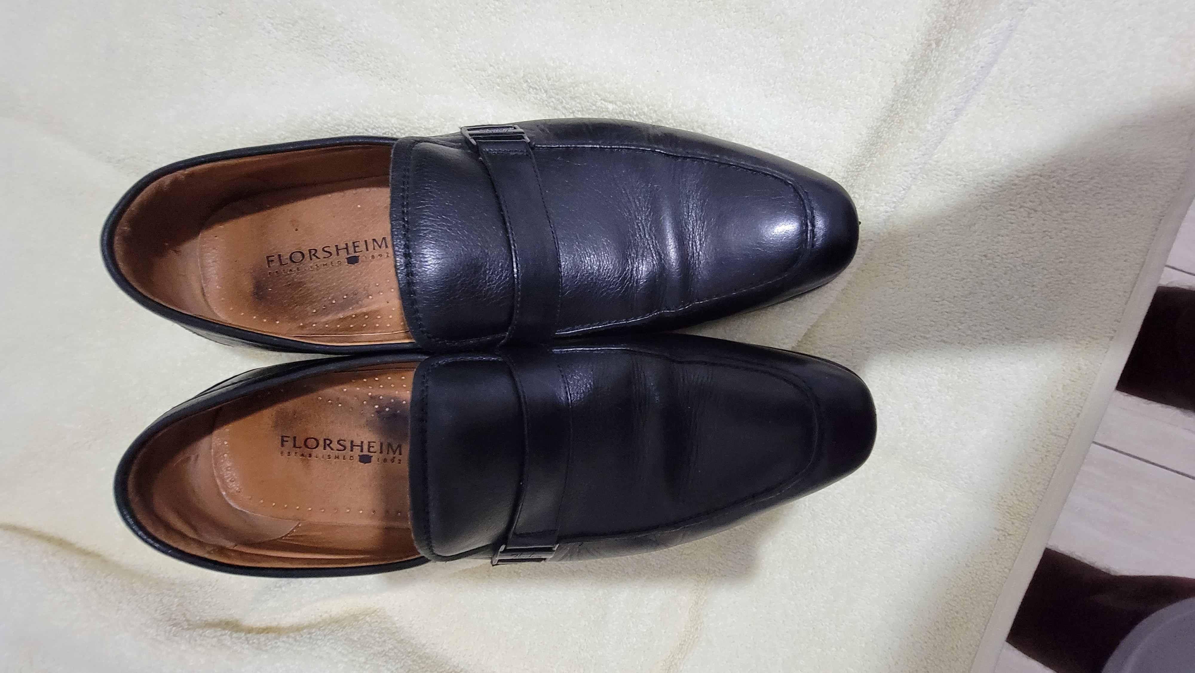 zapatos para hombre - **Vendo zapatos florshein size 11.5 formales como 