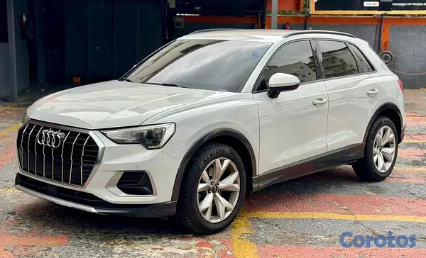 jeepetas y camionetas - AUDI Q3 2020 BLANCA IMPORTADA POR LA CASA 1