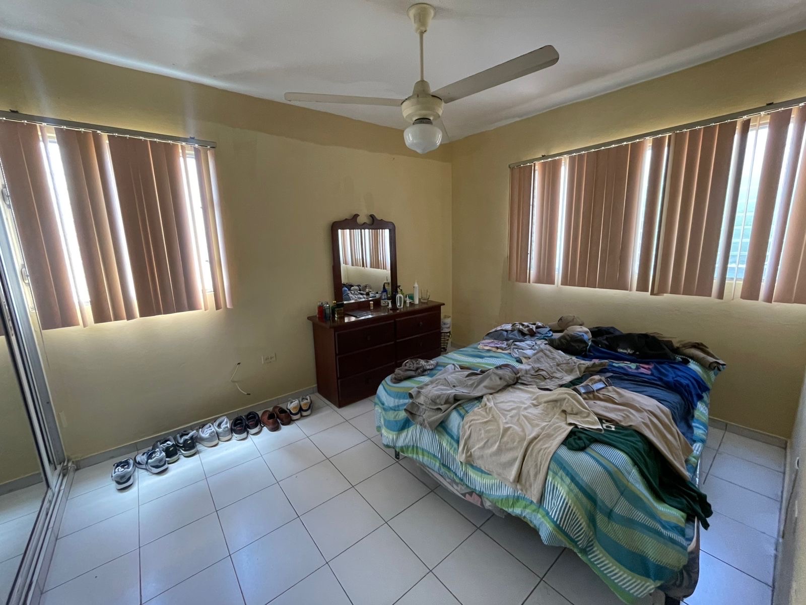 casas -  venta de casa en la avenida España Santo Domingo este  3