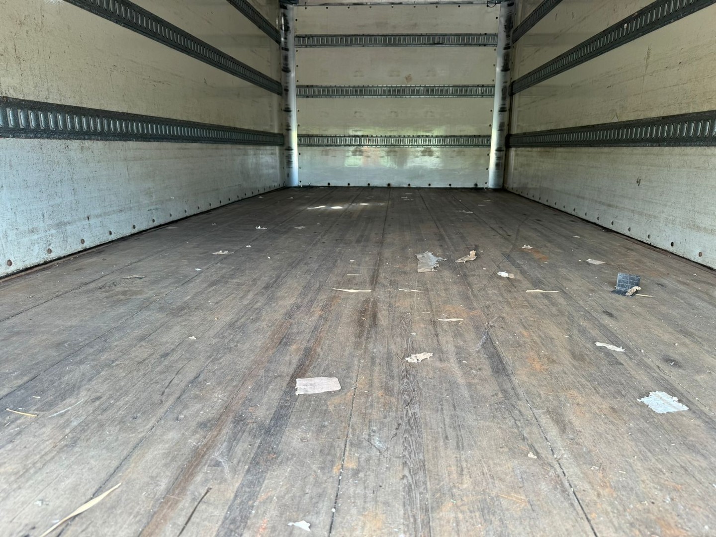 camiones y vehiculos pesados - Camión isuzu NRR 2016, recién importado  4